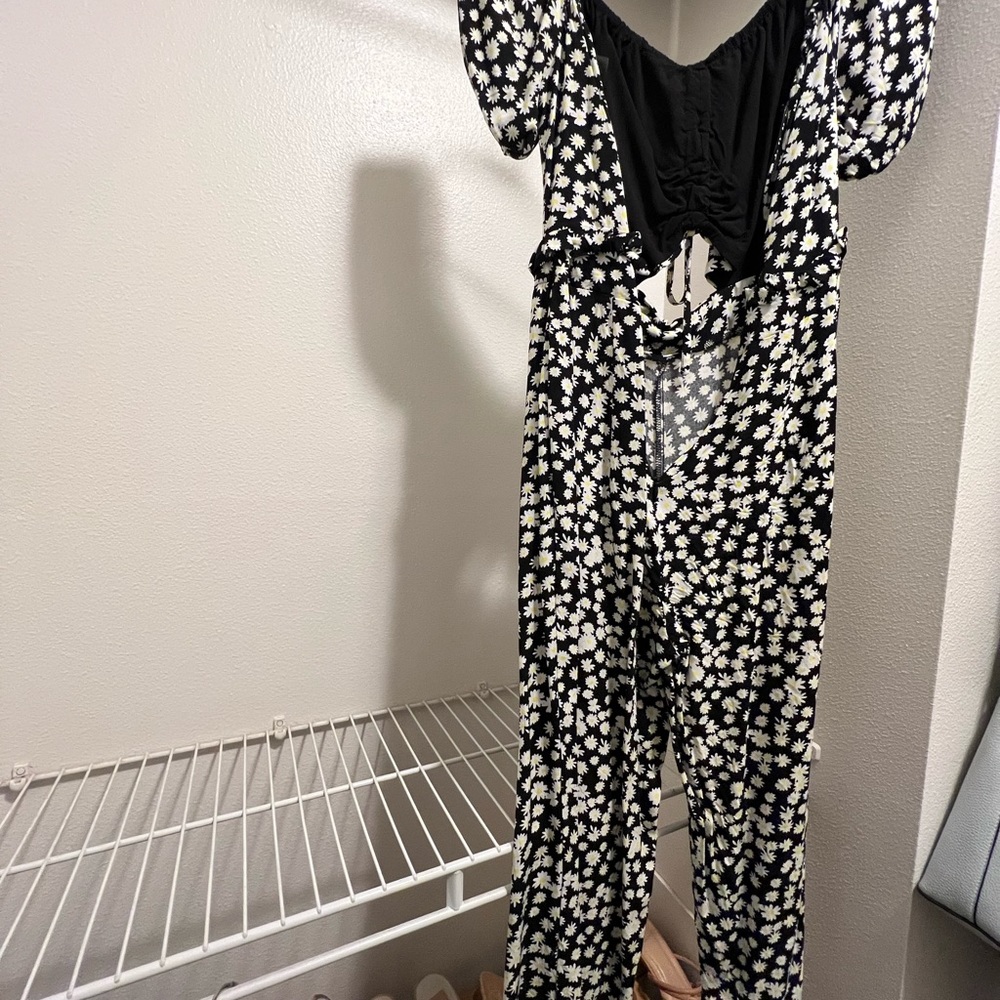 Floral jumpsuit!